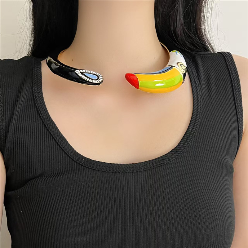 Collier rétro exagéré en métal - Vintage Brooch Pin avis et prix